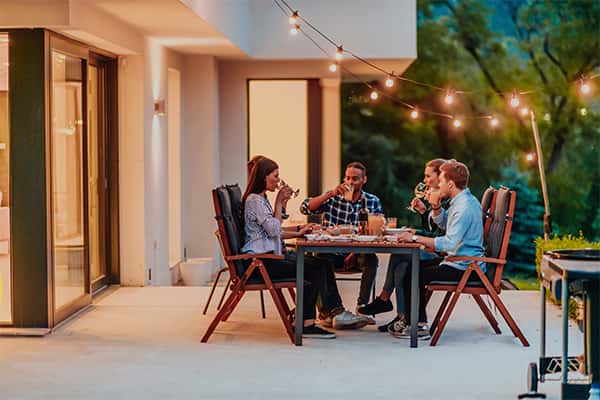Alfresco Dining